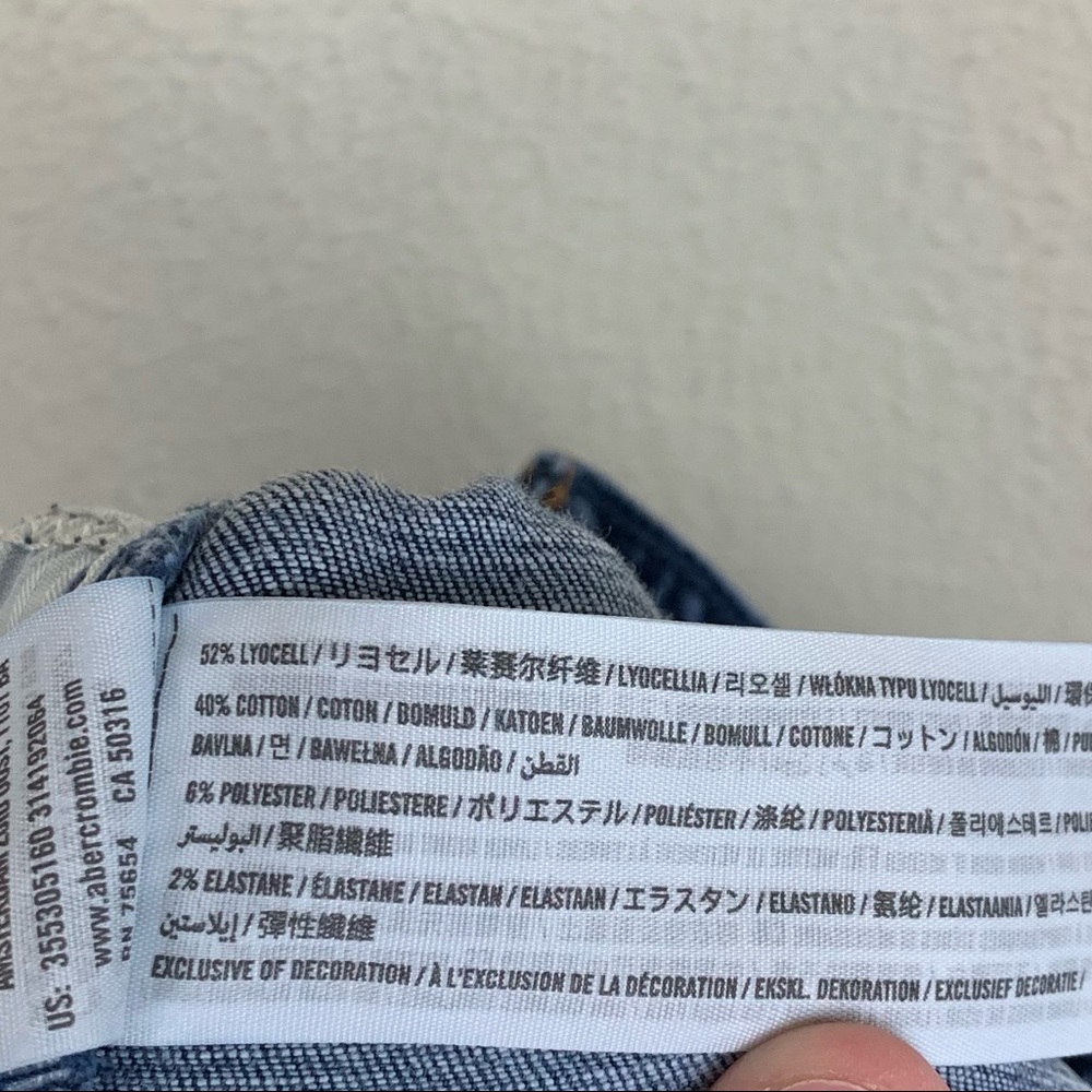 Hollister Super Skinny Distressed Raw Hem Jeans 0 - Picture 8 of 8